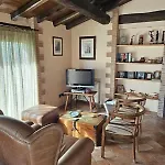 Il Casale Del Conte 샬레