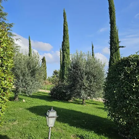 Il Casale Del Conte 샬레 *