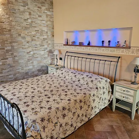 Il Casale Del Conte 샬레 *
